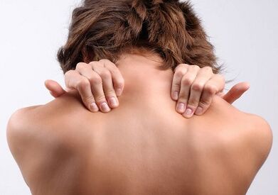 ¿Cómo aparece la degeneración del osteocartílago en la vértebra cervical